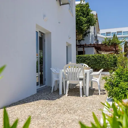 Nisia Seaside Villa Protaras