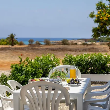 Nisia Seaside *
